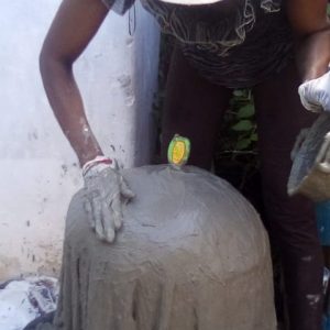 maio making a concrete large garden planter by hand