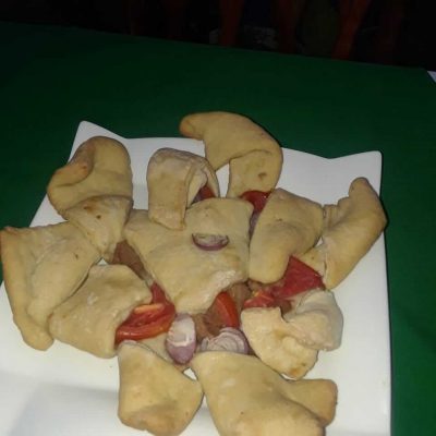 local delicacies folded pizzas